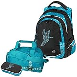 SCHULSPORTTASCHE passend zum Rucksack: mit praktischer Großraumöffnung für bequemes und leichtes Bestücken des großen Hauptfaches. Stabile Bodeneinlage. Kleine Reißverschlusstasche innen. Flache Reißverschlussvortasche. Tragegriff mit Klettsicherung. Abnehmbarer, verstellbarer Tragegurt. Stellfüße zum Schutz vor Schmutz und Nässe. Größe: ca. B 40 x H 25 x T 18 cm.