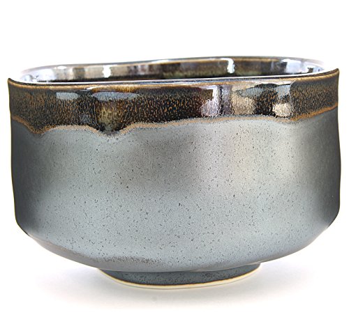 Mino WareJapanese Handcrafted Matcha Tea Bowl Black, Matcha Tea Cup Ceremony, Authentic Pottery, Kuro Oribe Chawan