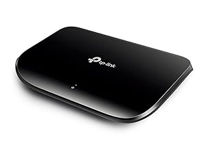 TP-Link TL-SG1005D 5-Port Gigabit/Netzwerk Switch (bis 2000 MBit/s, geschirmte RJ-45 Ports, Auto-MDI/MDIX, bis zu 70% Energie einsparen, Plug-and-Play Installation, lüfterlos) schwarz