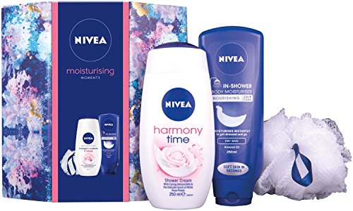 Nivea Moisturising Moments Gift Set for Women - 2 Pieces