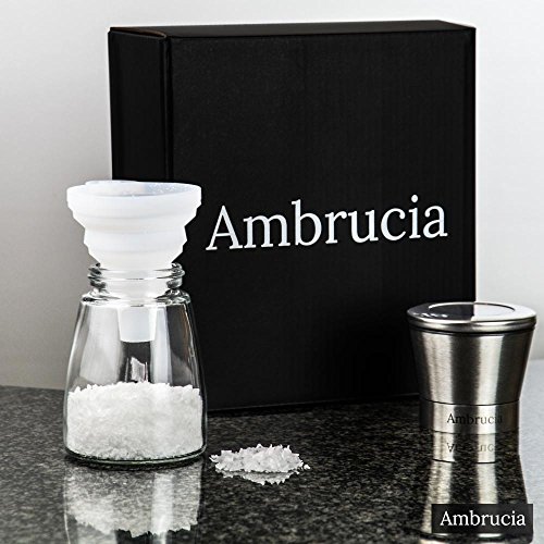 AMBRUCIA – hochwertiges 2-teiliges Salz- und Pfefferset, inklusive *Gratis Trichter *Gratis Ständer – unterschiedliche Mahlgrade einstellbar – Salzmühle – Pfeffermühle – Chilimühle – Gewürzmühle – schönes Glasgehäuse – Keramik-Mahlwerk – rostfrei – korrosionsbeständig – nachfüllbar – geschmacksneutral - 4