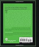 Image de Wiccapedia: A Modern-Day White Witch's Guide