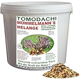 Kaninchenfutter pelletfrei, Hasen Futter, Nagerfutter, Rabbit - natürliche Kaninchenfuttermischung mit Gemüse, Getreide und Kräutern, Möhrenflocken, Erbsenflocken, Erdnüssen, Sonnenblumenkernen, Kardi, Maisflocken, leckeres buntes Alleinfutter für Kaninchen, Rundum-Sorglos Futtermischung Tomodachi Mümmelmanns Melange 5kg Eimer
