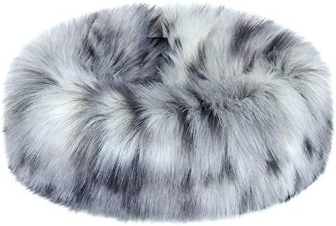 Helen Moore Huff Artic Leopard