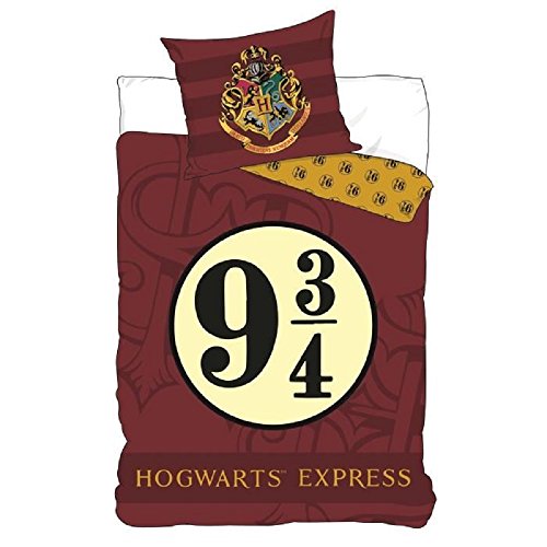 Harry-Potter-Hogwarts-Express-duvet-cover-bed