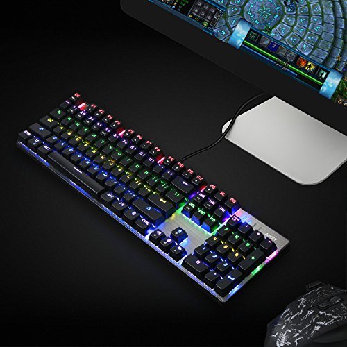 AUKEY Teclado Mec  nico RGB 104 Teclas US-Layout Anti-Fantasma Interruptor Azul Teclado Gaming Retroiluminado RGB para Jugadores  Mecan  grafos  sin    - Negro