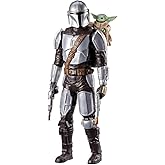 Star Wars The Mandalorian & Grogu Bounty Blaster, Ses Efektleri ile 28 cm Boyunda Aksiyon Fig&uuml;r&uuml;, 4 Yaş ve &Uuml;zeri Erkek ve Kız