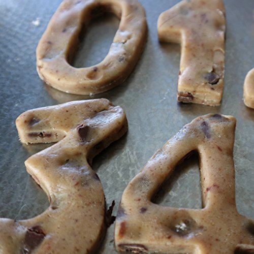 Kurtzy 9 Keksausstecher in Zahlenform aus Metall – Edelstahl-Ausstecherset der Zahlen 0 – 9. Perfekte Formen für das Backen von Keksen u. Dekoration von Kuchen, Glasur, Fondant und Zuckerkreationen - 6