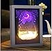Produktbild Bau Bau Kreative Papier Schnitzen Lampe 3D Persönlichkeit Nachtlicht Führte Geschenk Nachtlicht Wohnzimmer Schlafzimmer Nachttischlampe, Weißer Rahmen