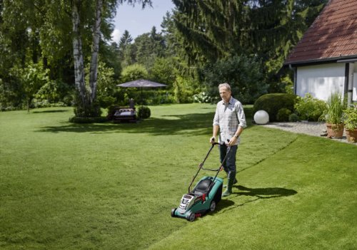 Bosch DIY Akku-Rasenmäher Rotak 37 LI, Akku, Ladegerät, Grasfangbox 40 l (36 V, Ergoflex-System, Schnittbreite 37 cm, Schnitthöhe 20-70mm) - 4