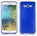 Produktbild Samsung Galaxy E7 2015 Silikonhülle in BLAU von Cadorabo - TPU Schutzhülle Edelstahloptik gebürstet BRUSHED Design – Handyhülle Bumper Case Backcover in BLAU
