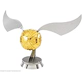 MetalEarth: HARRY POTTER / VIF D'OR 12.5x8.6x7.1cm, maquette 3D en métal avec 2 feuilles, sur carte 12x17cm, 14+