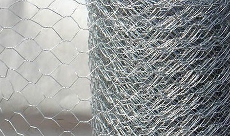 50m roll of 1.8cm (6ft) tall heavy duty extra strong 25mm wire mesh - chicken wire