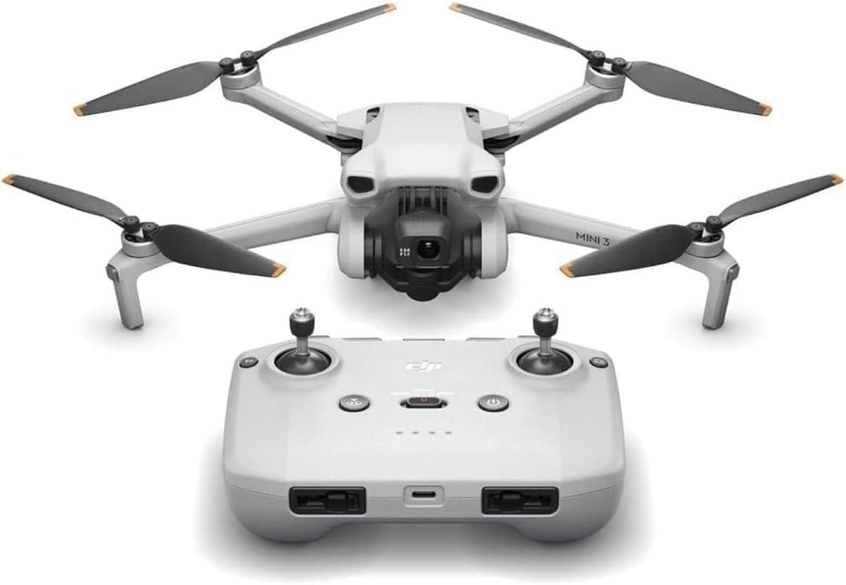 DJI Mini 3 – Mini drone con fotocamera leggero, stabilizzatore a 3 assi, video 4K HDR, autonomia 38 minuti, trasmissione video fino a 10 km, riprese verticali reali, return automatico GPS integrato