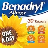 Benadryl Allergy One a Day 10 mg Tablets - Effective and Long Lasting Relief from Hay Fever, Pet, Skin and Dust Allergies - 30 Tablets