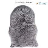 schaffell grau echt Geben Sie Ihrem Zuhause einen Hauch von Luxus mit dem Schafspelzteppich. Es ist super weich und beruhigend, um den Schlaf zu fördern und bietet außergewöhnlichen Komfort. Auch für Yoga und Meditation bestens geeignet.