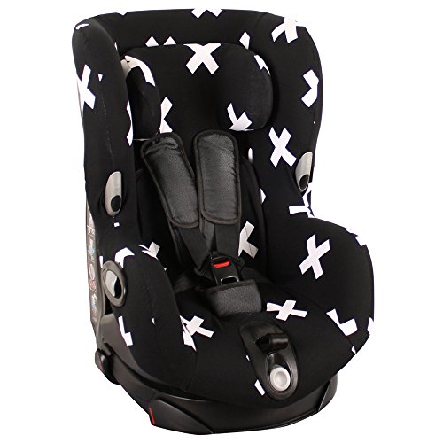 maxi cosi black and white car seat
