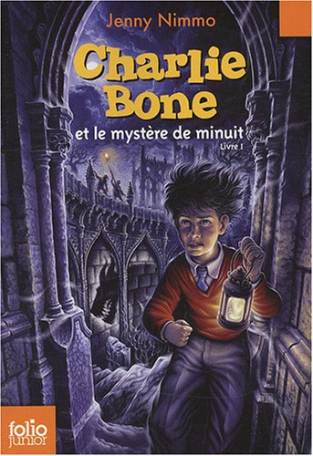 couverture de : Charlie Bone et le myst&egrave;re de minuit - livre 1