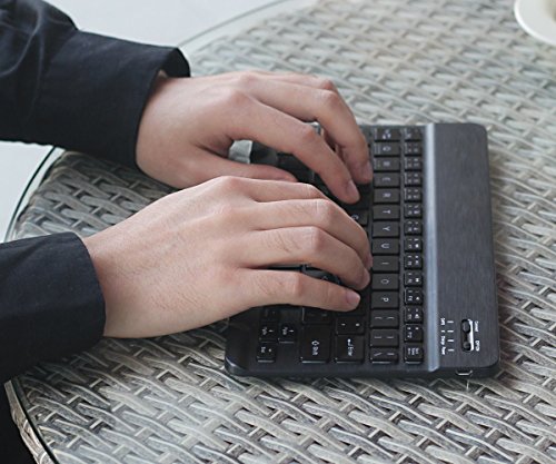 Starter Kit für Samsung Galaxy Tab S2 9.7″ Tablet PC – Hoch Qualität Premium PU Leder Tasche Hülle Stand und Bluetooth Tastatur + Displayschutzfolie + Touchstift (T810 / T815, Schwarz) - 4