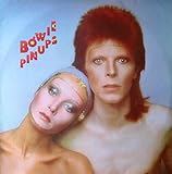  DAVID BOWIE - RCA RS1003 - Label Orange - Rosalyn, Here Comes The Night, I Wish You Would, See Emily Play, Everything\'s All Right, Can\'t Explain, Friday On My Mind, Sorrow, Don\'t Bring Me Down, Shapes Of Things, Anyway, Anyhow, Anywhere, Where Have All The Good Times Gone - Disque vinyle LP 33t (et non CD).