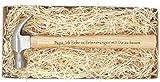 Dieser Hammer ist ein tolles Geschenk zum Geburtstag für den handwerklichen Papa.