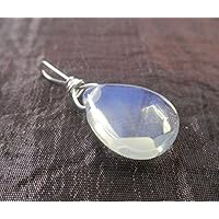 Kettenanhänger Espita - Edelstein Opalit Mondstein