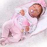 Das wiedergeborene Babyspielzeug wurde vom Künstler entworfen. Jeder Zentimeter dieser Puppe ist handgefertigt. Die Haut ist der einzigartigste Platz für Puppen, sie wird viel Zeit auf der Haut Ihres Babys verbringen, wodurch es realistischer und vielschichtiger wird. Dieses Baby ist ein 100% handgemachtes und handbemaltes Handwerk