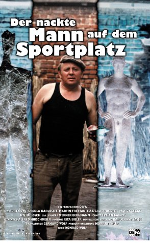 Preisvergleich Produktbild Der nackte Mann auf dem Sportplatz [VHS]