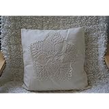 feines Kissen im Vintage-Stil