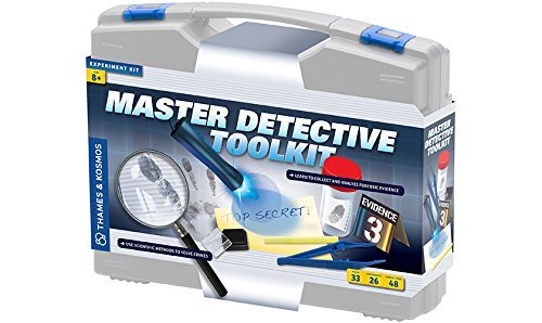 Preisvergleich Produktbild Thames & Kosmos Master Detective Toolkit by Thames & Kosmos
