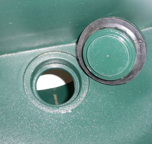 Wandbrunnen Tirol aus rostfreiem Aluguss, dunkelgrün. Voll funktionsfähig - 2