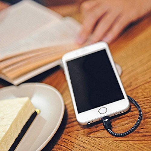 Rampow RAMPOW06  MFI certifi   Apple  C  ble Lightning vers USB en Fibre de Nylon Tress   - Chargeur iPhone - Gris Sid  ral 20 cm 0 65ft