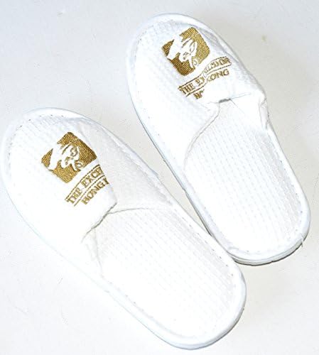 THE EXCELSIOR HONG KONG CHILDRENS HOTEL SLIPPERS/SHOWER FLIPFLOPS(WHITE),one size slippers for the young travellers