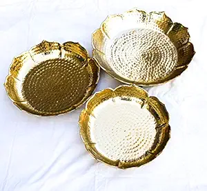 JAIN ART VILLA Handmade Aluminium Designer Gold Plated Bowl Set Urli Set of 3 (Gold)