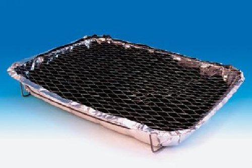 Einweg-Grill mit Holzkohle und Grillanzünder