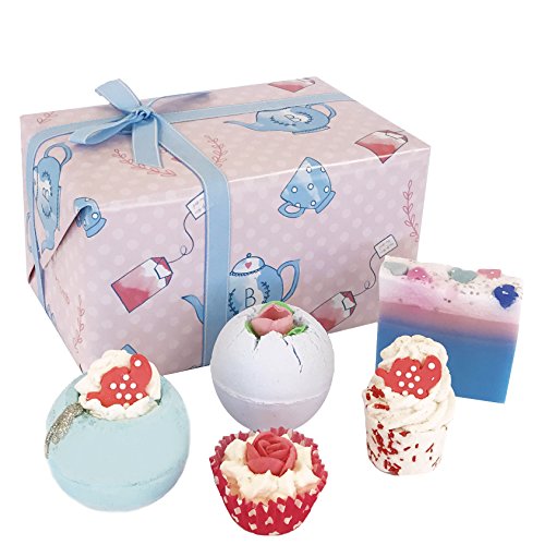 Bomb Cosmetics Time For Tea Handmade Gift Pack