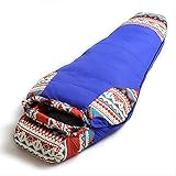 Incluso bajo la lluvia, fuera del aguanieve o de la mochila para la nieve, su saco de dormir permanecerá seco, lo que lo convierte en el saco de dormir ideal para la mochila. Estos sacos de dormir para el frío te mantienen seco, ¡igual que están calientes!