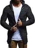  HOCHWERTIGE VERARBEITUNG: Der stylische Männer Kaputzen-Strickjacke in tollem und außergewöhnlichem Design. Das Material der ausgefallenen Herren Strickjacke wird aus leichten aber dennoch hochwertigen Stoffen (hohe Qualität) hergestellt und sorgt für ein angenehmes Gefühl. Anders als grober Strick fällt der Feinstrickpulli besonders fließend und weich, sodass er sich eurer Körperform perfekt anpasst.