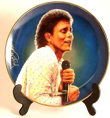 Danbury Mint Cliff Richard plate Forty Glorious Years - A Glittering Performance - by Simon Mendez - CP983