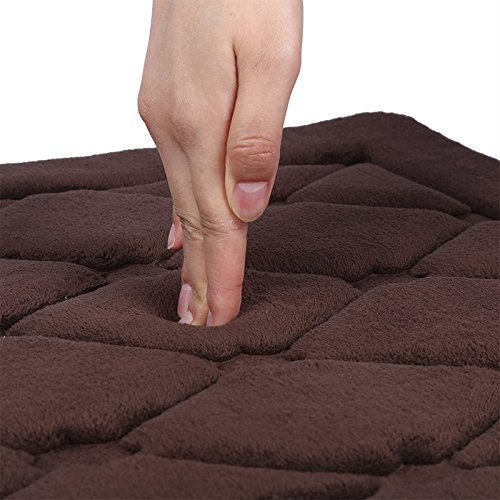 LANGRIA Badematte 17“x24 “ Schnell Trockend und Lüftend Badvorleger Memory Foam Weiche Bequeme Wasser Absorbent Duschvorleger, Moderne korallenrote-Vlies Oberfläche, Rutschfeste Teppich für Schlafzimmer, Küche, Flur, Tür (Braun) - 9