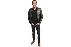 CELEBRITY CUTOUTS Tom Ellis (Leather Jacket) a grandezza naturale