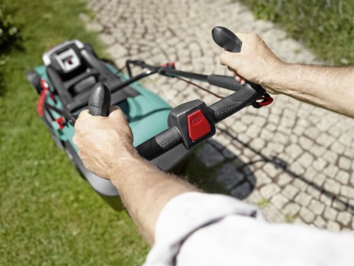 Bosch DIY Akku-Rasenmäher Rotak 43 LI, „Ergo-Flex“, 2 Akkus, Ladegerät, Grasfangbox 50 l (36 V, Ergoflex-System, Schnittbreite 43 cm, Schnitthöhe: 20-70 mm) - 3