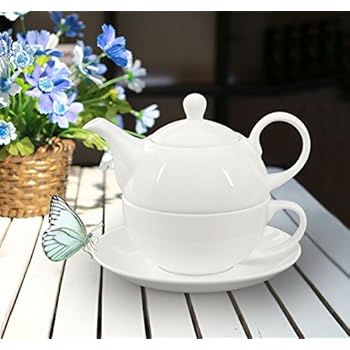 Buchensee Tea for One met zeef Lena 500ml van Crystal Bone China porselein in fijn romig wit. Theepot theekop onderzetter zeef