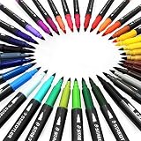La tinta basada en tinte vibrante se puede usar sola o mezclada con agua para crear efectos de acuarela.