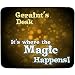 Produktbild Schreibtisch-Geraint'It's, wenn die Magic Happens-Wunschname-Premium-Mousepad (5 mm Dicke)