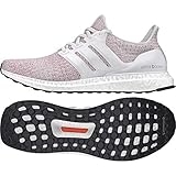 Die Technologie adidas Primeknit - besteht aus einem technischen Gewebe passt sich Bewegung an und der Form des Fußes, um Ihnen einen angenehmen Sitz ohne Reiben.