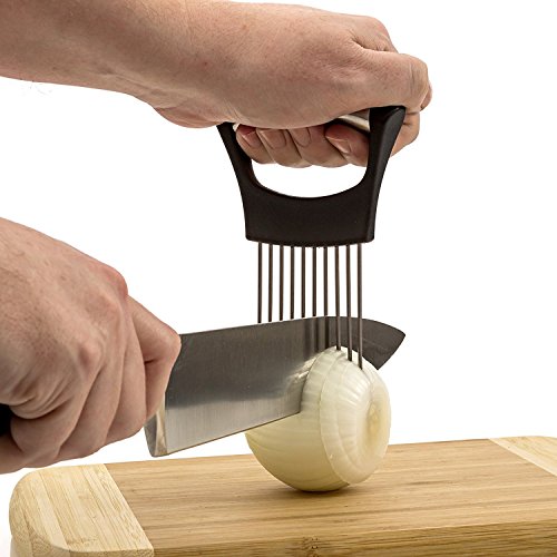 Premium Onion Holder For Slicing / Vegetable Potato Cutter Slicer / FULL GRIP HANDLE / Odor Eliminator / Stainless Steel Cutting Kitchen Gadget / Onion Peeler (Onion Holder For Slicing) - 3