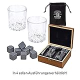 Schönes Geschenkset - Das Set besteht aus 8 Whiskysteinen, 2 Whiskeygläsern, einer Zange und einem Samtbeutel für die Steine. Das Ganze ist in einer schönen Holzbox verpackt und ergibt so eine wunderbare Geschenkidee für Männer.