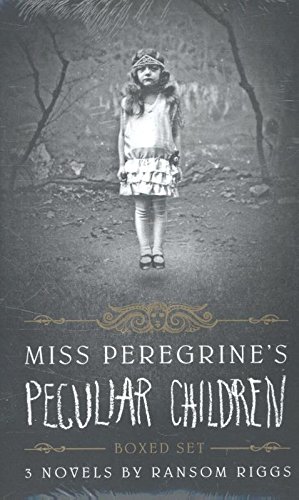 Book's Cover ofMiss Peregrines Peculiar Children Boxed Set EXP ANGLAIS