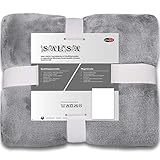 Este confortable cubrecama de microfibra es muy suave, ligero, cálido y además es un accesorio extraordinario para el hogar